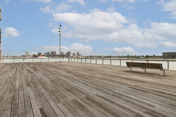 Medium property photo - Silodam 142, 1013 AS Amsterdam